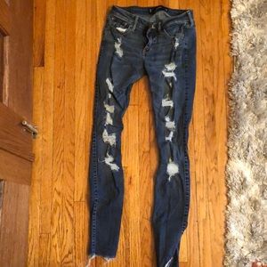 Hollister blue medium wash ripped jeans